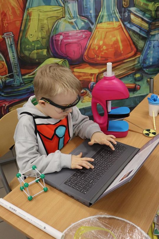 Gm. Sawin. Piknik pod hasłem „Dzień Naukowca w Bukowie Wielkiej – Barwy Nauki” za nami [GALERIA ZDJĘĆ]