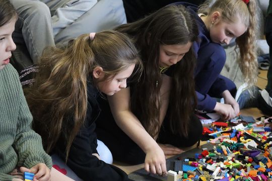 Gm. Sawin. Piknik pod hasłem „Dzień Naukowca w Bukowie Wielkiej – Barwy Nauki” za nami [GALERIA ZDJĘĆ]