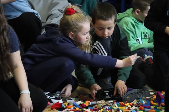 Gm. Sawin. Piknik pod hasłem „Dzień Naukowca w Bukowie Wielkiej – Barwy Nauki” za nami [GALERIA ZDJĘĆ]