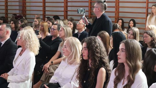 Zakończenie roku szkolnego klas maturalnych w II Liceum Ogólnokształcącym w Chełmie [GALERIA ZDJĘĆ]