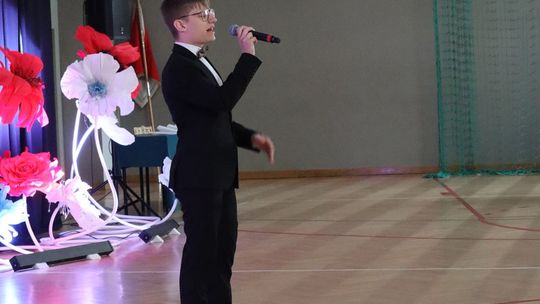 Zakończenie roku szkolnego klas maturalnych w II Liceum Ogólnokształcącym w Chełmie [GALERIA ZDJĘĆ]