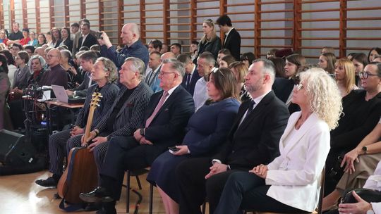 Zakończenie roku szkolnego klas maturalnych w II Liceum Ogólnokształcącym w Chełmie [GALERIA ZDJĘĆ]