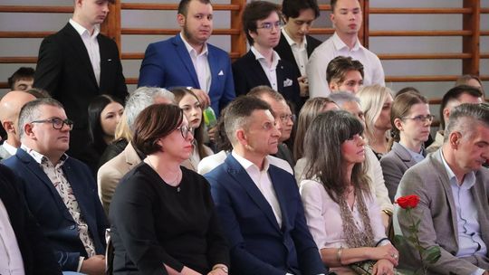 Zakończenie roku szkolnego klas maturalnych w II Liceum Ogólnokształcącym w Chełmie [GALERIA ZDJĘĆ]