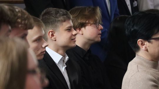 Zakończenie roku szkolnego klas maturalnych w II Liceum Ogólnokształcącym w Chełmie [GALERIA ZDJĘĆ]