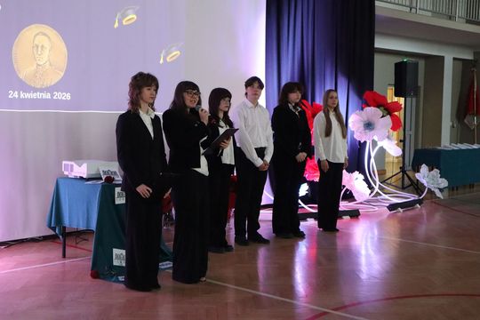 Zakończenie roku szkolnego klas maturalnych w II Liceum Ogólnokształcącym w Chełmie [GALERIA ZDJĘĆ]