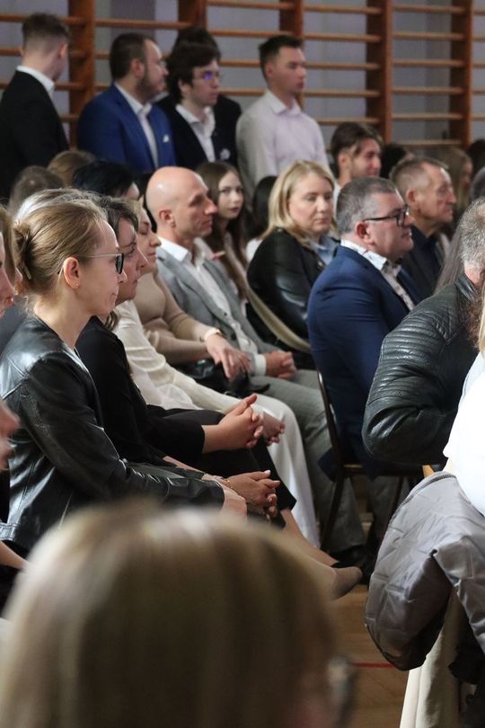 Zakończenie roku szkolnego klas maturalnych w II Liceum Ogólnokształcącym w Chełmie [GALERIA ZDJĘĆ]