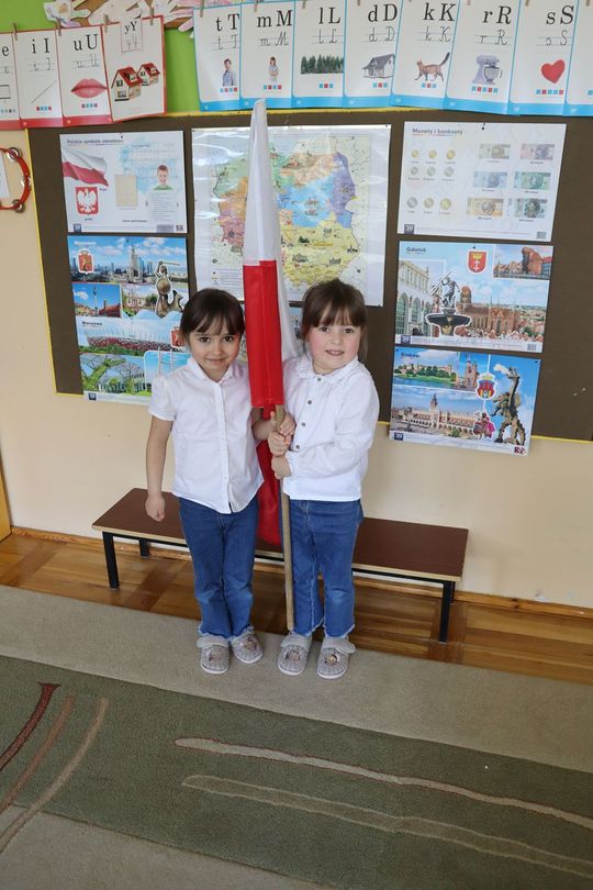 Małe głosy o wielkich sprawach. Przedszkolaki z Chełma o Polsce, fladze i patriotyzmie [GALERIA ZDJĘĆ]