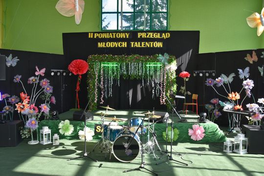 Finał II Powiatowego Przeglądu Młodych Talentów w Zespole Szkół w Sawinie [GALERIA ZDJĘĆ]