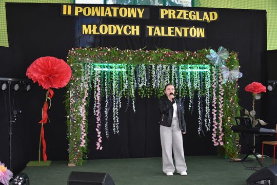 Finał II Powiatowego Przeglądu Młodych Talentów w Zespole Szkół w Sawinie [GALERIA ZDJĘĆ]