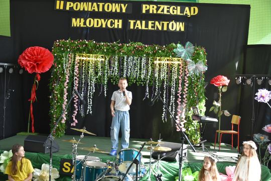 Finał II Powiatowego Przeglądu Młodych Talentów w Zespole Szkół w Sawinie [GALERIA ZDJĘĆ]