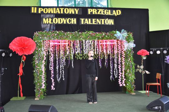 Finał II Powiatowego Przeglądu Młodych Talentów w Zespole Szkół w Sawinie [GALERIA ZDJĘĆ]