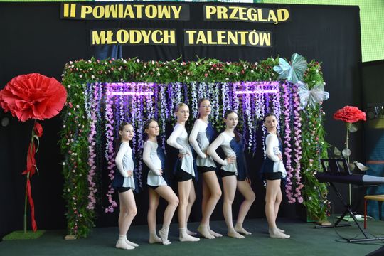 Finał II Powiatowego Przeglądu Młodych Talentów w Zespole Szkół w Sawinie [GALERIA ZDJĘĆ]