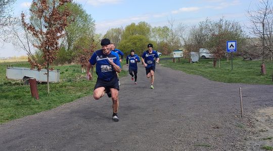 Pow. krasnostawski. Firerun Team Challenge 2026 w Krasnymstawie. Strażacy i pasjonaci rywalizowali na wymagającej trasie