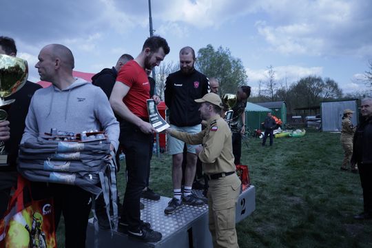 Pow. krasnostawski. Firerun Team Challenge 2026 w Krasnymstawie. Strażacy i pasjonaci rywalizowali na wymagającej trasie