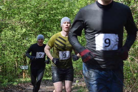 Pow. krasnostawski. Firerun Team Challenge 2026 w Krasnymstawie. Strażacy i pasjonaci rywalizowali na wymagającej trasie