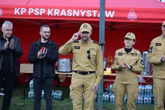 Pow. krasnostawski. Firerun Team Challenge 2026 w Krasnymstawie. Strażacy i pasjonaci rywalizowali na wymagającej trasie