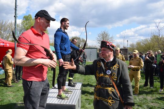 Pow. krasnostawski. Firerun Team Challenge 2026 w Krasnymstawie. Strażacy i pasjonaci rywalizowali na wymagającej trasie