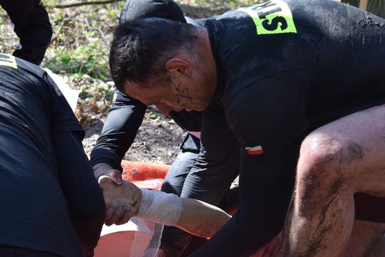 Pow. krasnostawski. Firerun Team Challenge 2026 w Krasnymstawie. Strażacy i pasjonaci rywalizowali na wymagającej trasie