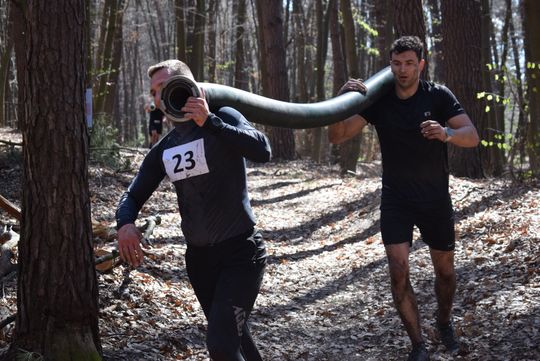 Pow. krasnostawski. Firerun Team Challenge 2026 w Krasnymstawie. Strażacy i pasjonaci rywalizowali na wymagającej trasie