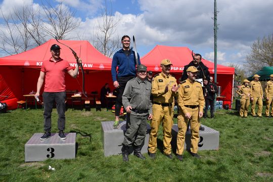 Pow. krasnostawski. Firerun Team Challenge 2026 w Krasnymstawie. Strażacy i pasjonaci rywalizowali na wymagającej trasie