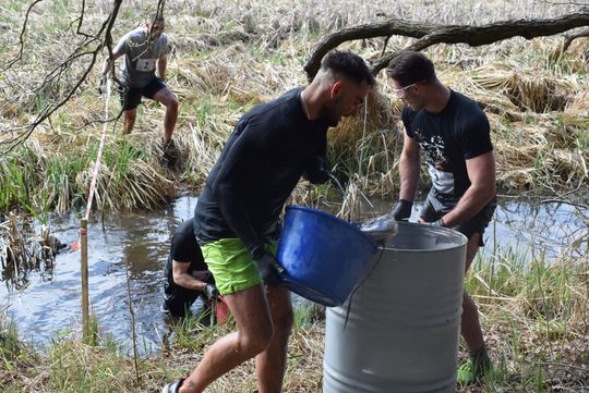 Pow. krasnostawski. Firerun Team Challenge 2026 w Krasnymstawie. Strażacy i pasjonaci rywalizowali na wymagającej trasie