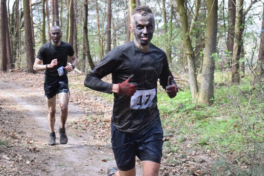 Pow. krasnostawski. Firerun Team Challenge 2026 w Krasnymstawie. Strażacy i pasjonaci rywalizowali na wymagającej trasie