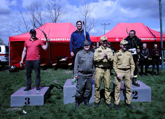 Pow. krasnostawski. Firerun Team Challenge 2026 w Krasnymstawie. Strażacy i pasjonaci rywalizowali na wymagającej trasie