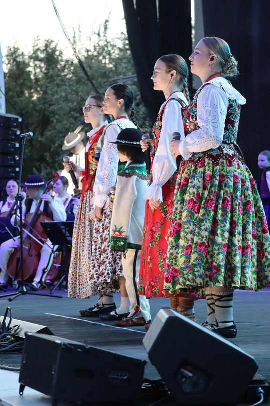 Mała Armia Janosika na chełmskiej scenie [GALERIA ZDJĘĆ]