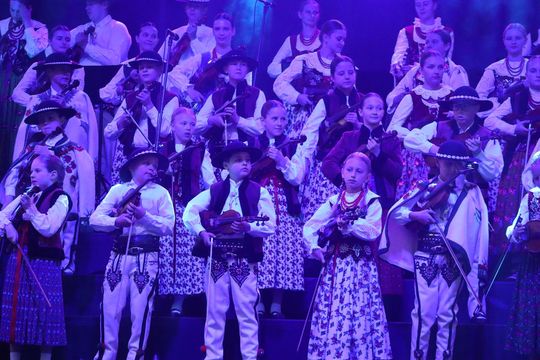 Mała Armia Janosika na chełmskiej scenie [GALERIA ZDJĘĆ]