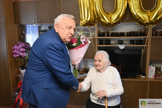 Gm. Fajsławice. 100 lat pani Janiny Wasil [GALERIA ZDJĘĆ] 