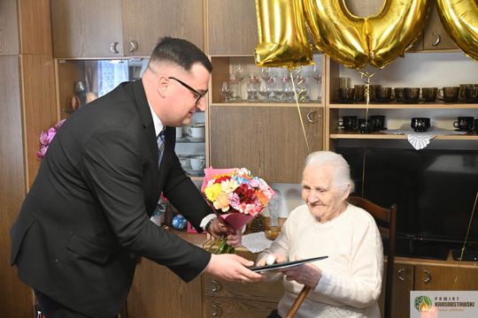 Gm. Fajsławice. 100 lat pani Janiny Wasil [GALERIA ZDJĘĆ] 