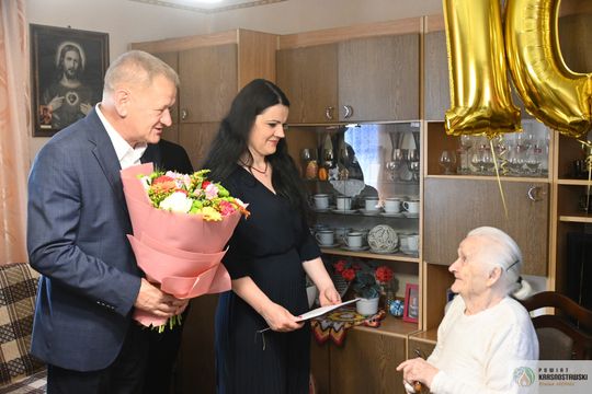 Gm. Fajsławice. 100 lat pani Janiny Wasil [GALERIA ZDJĘĆ] 