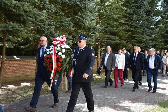 Gminne obchody 235. rocznicy uchwalenia Konstytucji 3 Maja w Fajsławicach [GALERIA ZDJĘĆ] 