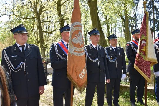 Gminne obchody 235. rocznicy uchwalenia Konstytucji 3 Maja w Fajsławicach [GALERIA ZDJĘĆ] 