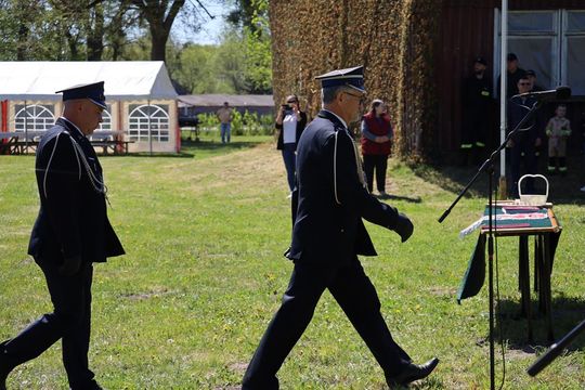 Gm. Ruda-Huta. Pierwszy proporzec dla MDP Żalin. Wyjątkowa uroczystość młodych strażaków [GALERIA ZDJĘĆ] 