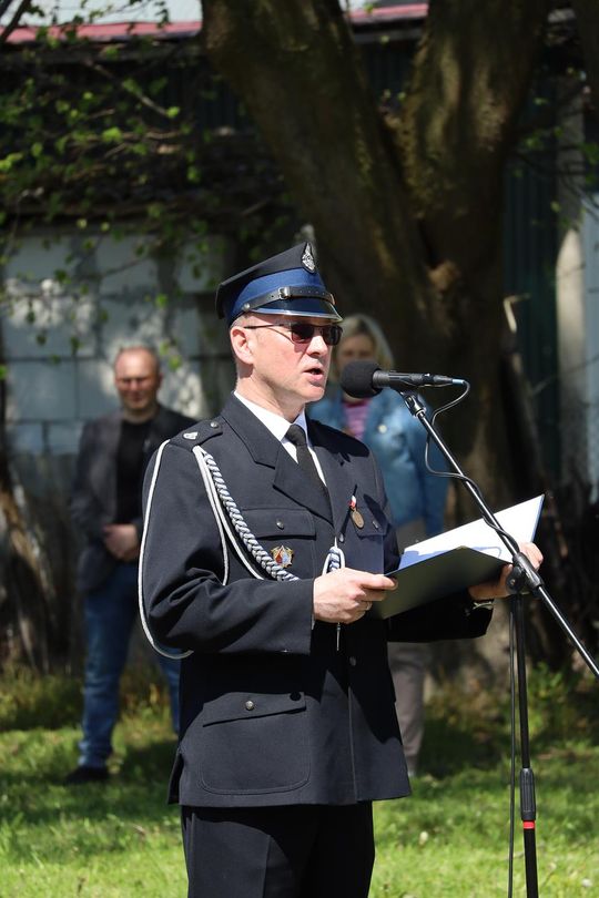 Gm. Ruda-Huta. Pierwszy proporzec dla MDP Żalin. Wyjątkowa uroczystość młodych strażaków [GALERIA ZDJĘĆ] 