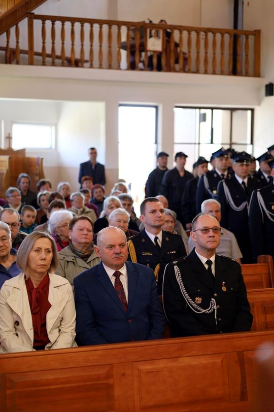 Gm. Ruda-Huta. Pierwszy proporzec dla MDP Żalin. Wyjątkowa uroczystość młodych strażaków [GALERIA ZDJĘĆ] 