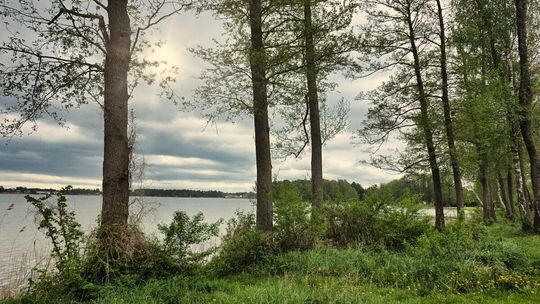 Jezioro Białe prawie gotowe do sezonu. Oby pogoda dopisała... [GALERIA ZDJĘĆ]