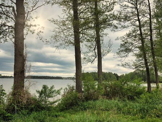 Jezioro Białe prawie gotowe do sezonu. Oby pogoda dopisała... [GALERIA ZDJĘĆ]