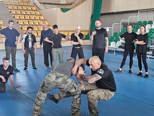 Chełm. Szkolenie z systemu Combat 56 z udziałem mjra Arkadiusza Kupsa [GALERIA ZDJĘĆ]