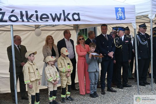 Gm. Żółkiewka. 100 lat służby i tradycji. Jubileusz OSP Olchowiec połączony z nadaniem sztandaru [GALERIA ZDJĘĆ] 