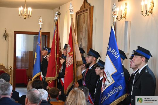 Gm. Żółkiewka. 100 lat służby i tradycji. Jubileusz OSP Olchowiec połączony z nadaniem sztandaru [GALERIA ZDJĘĆ] 