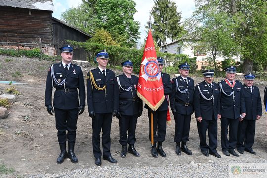 Gm. Żółkiewka. 100 lat służby i tradycji. Jubileusz OSP Olchowiec połączony z nadaniem sztandaru [GALERIA ZDJĘĆ] 