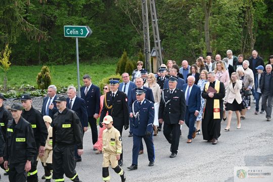 Gm. Żółkiewka. 100 lat służby i tradycji. Jubileusz OSP Olchowiec połączony z nadaniem sztandaru [GALERIA ZDJĘĆ] 