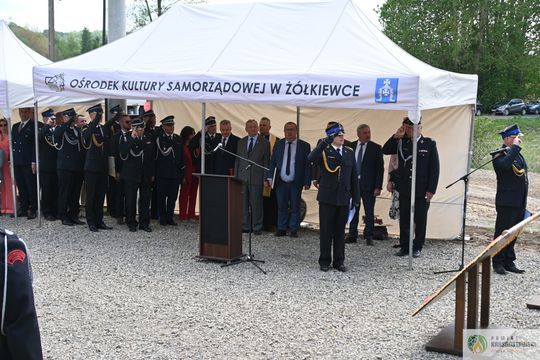 Gm. Żółkiewka. 100 lat służby i tradycji. Jubileusz OSP Olchowiec połączony z nadaniem sztandaru [GALERIA ZDJĘĆ] 