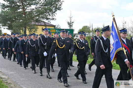 Gm. Żółkiewka. 100 lat służby i tradycji. Jubileusz OSP Olchowiec połączony z nadaniem sztandaru [GALERIA ZDJĘĆ] 