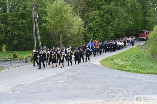 Gm. Żółkiewka. 100 lat służby i tradycji. Jubileusz OSP Olchowiec połączony z nadaniem sztandaru [GALERIA ZDJĘĆ] 