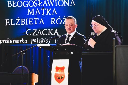 Światło w ciemności. W Kraśniczynie rozmawiano o dziedzictwie bł. Matki Czackiej [GALERIA ZDJĘĆ]
