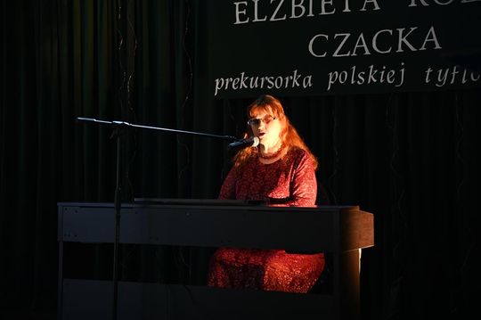 Światło w ciemności. W Kraśniczynie rozmawiano o dziedzictwie bł. Matki Czackiej [GALERIA ZDJĘĆ]