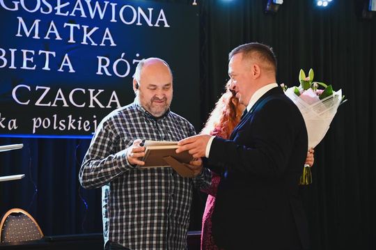 Światło w ciemności. W Kraśniczynie rozmawiano o dziedzictwie bł. Matki Czackiej [GALERIA ZDJĘĆ]